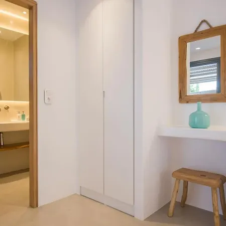 Aba Ηospitalite Paros- The Luxury Suite, Naousa, Paros Exterior photo